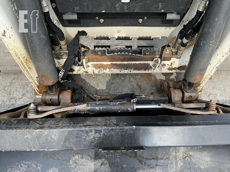 2023-bobcat-t76-image-10