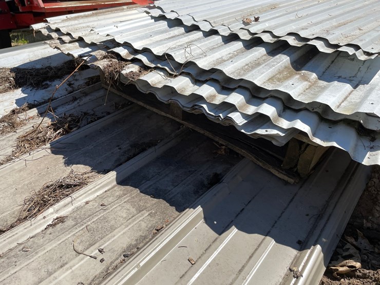 #7119-•-stack-of-metal-roofing-panels-image-7