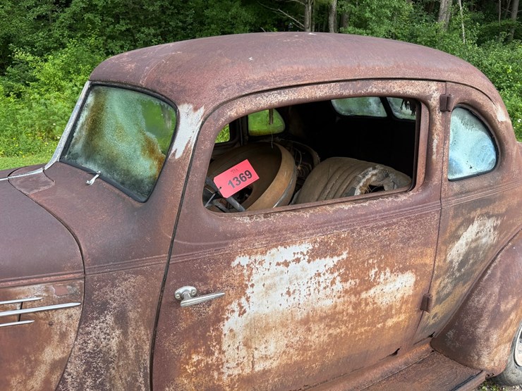 #1369-•-1936-terraplane-car-image-13