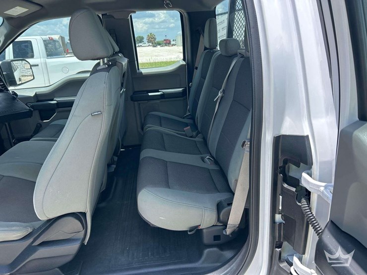 2020-ford-f150-image-16