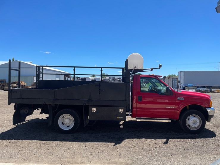 2001-ford-f550-image-6