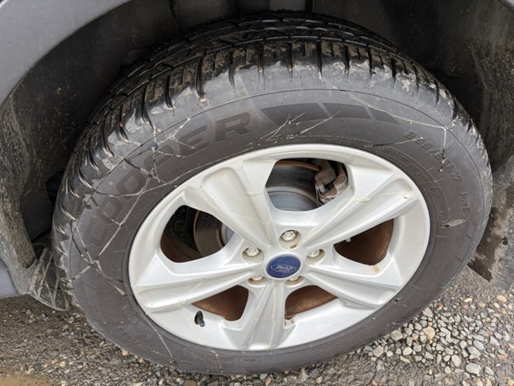 2014-ford-escape-image-17