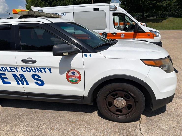 2012-ford-explorer-image-19