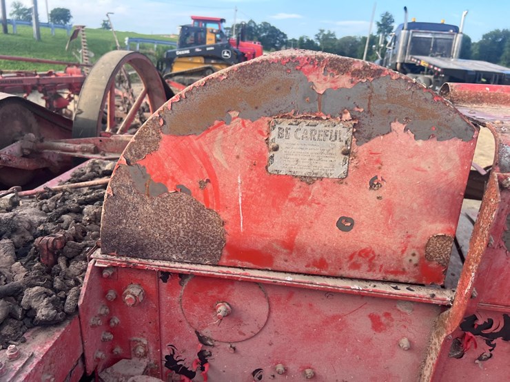 #5515-•-case-baler-image-14