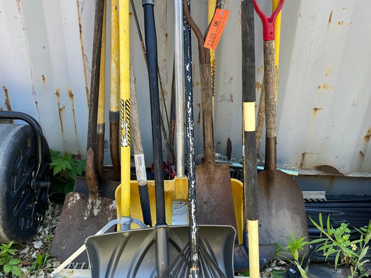 #7148-•-handled-tools-image-1