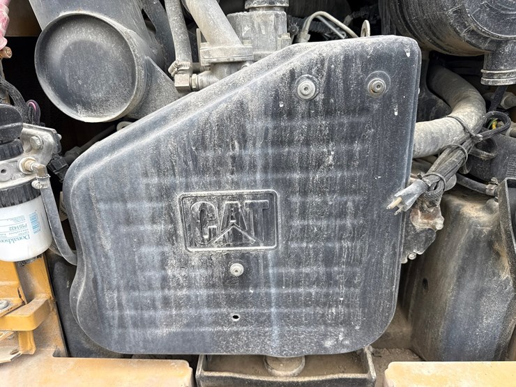 caterpillar-262c-image-36