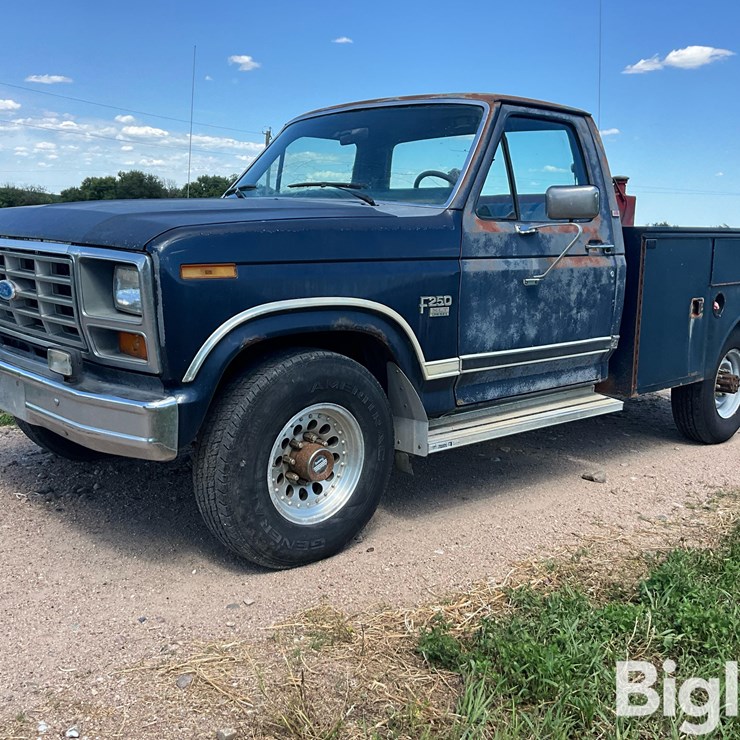 1986 FORD F250