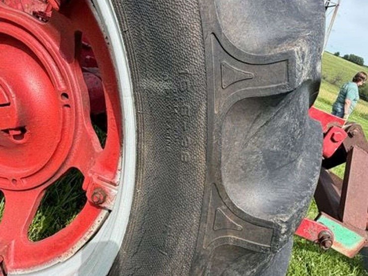 1941-farmall-m-image-24