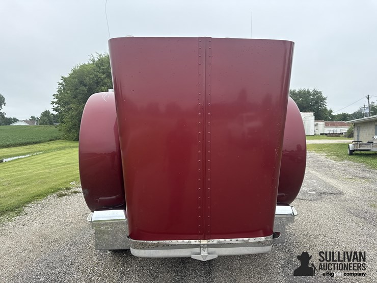 2003-peterbilt-379-image-9