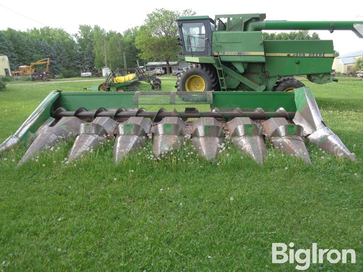 john-deere-843-image-2