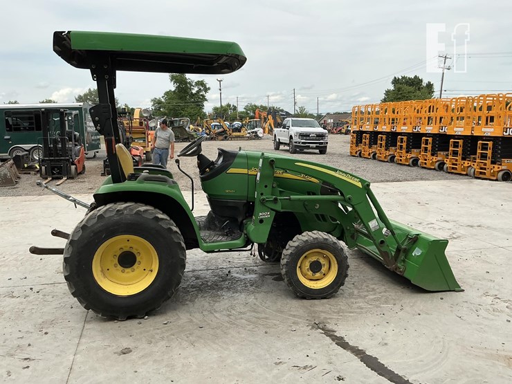 2006-john-deere-3120-image-5