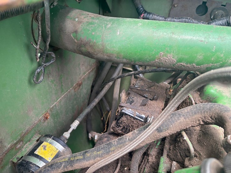 john-deere-6620-titan-ii-image-73