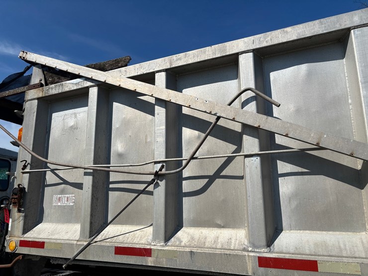 #2216-•-1978-montone-28'-end-dump-semi-trailer-image-45