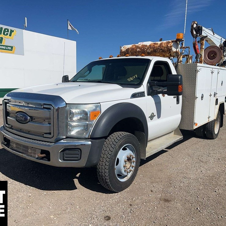2013 FORD F550