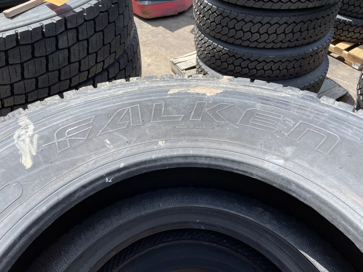 #6514-•-set-of-(4)-semi-tires-image-7