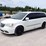 2016-chrysler-town-&-country-image-1
