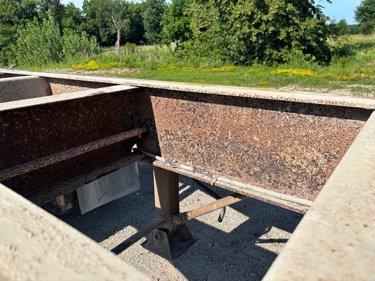 #2216-•-1978-montone-28'-end-dump-semi-trailer-image-15