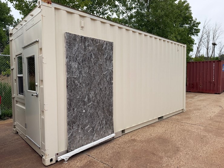 #1463-•-20'-container-office-image-1