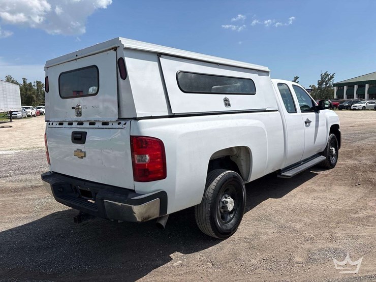2008-chevrolet-silverado-1500-image-3