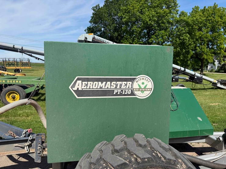 areomaster-pt-130-compost-turner-image-8
