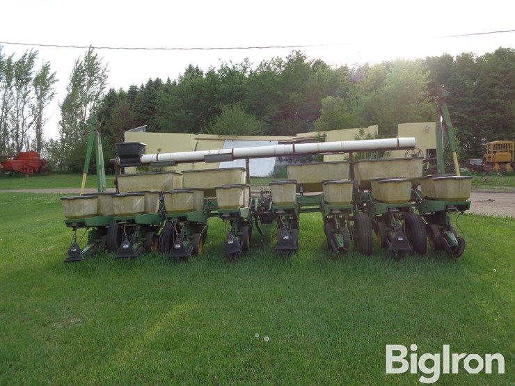 john-deere-7000-image-6