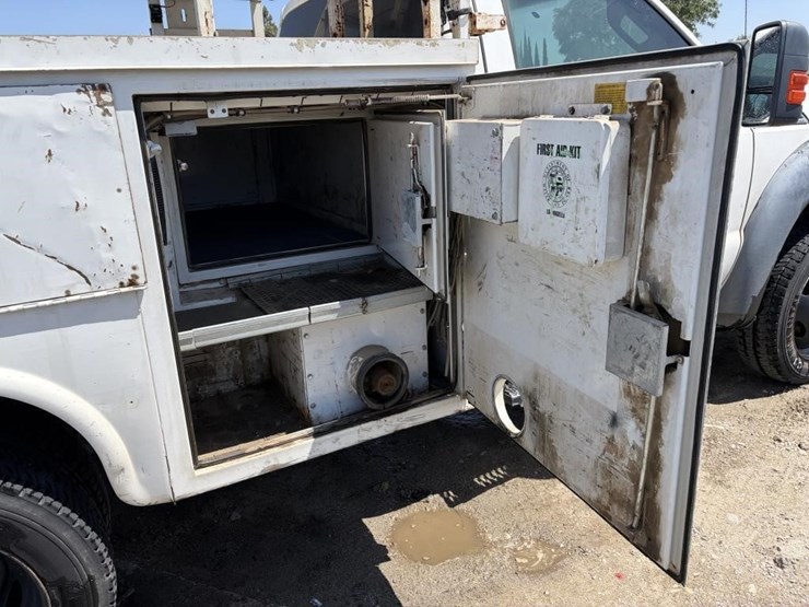 2012-ford-f450-image-12