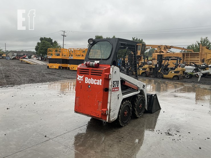 2013-bobcat-s70-image-4