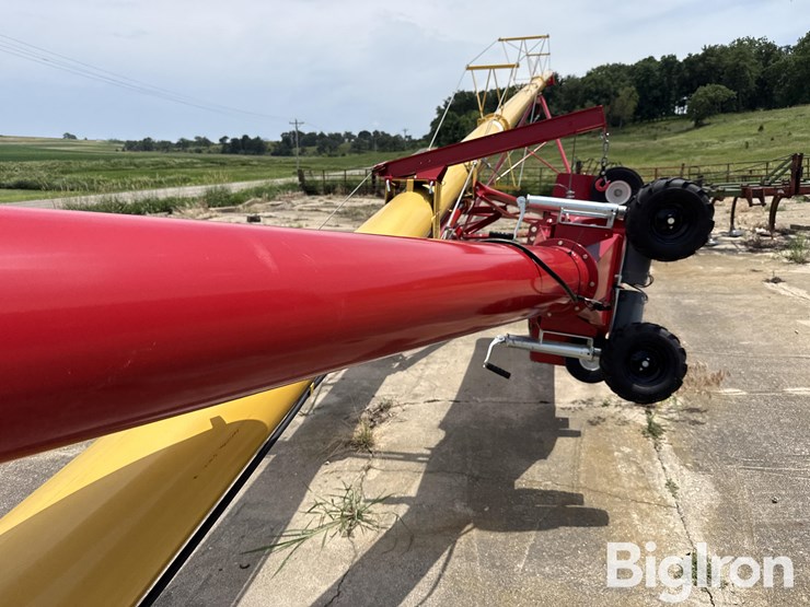 2022-westfield-mkx10-73-auger-image-14