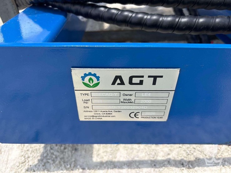 2026-agt-ssecag-y-skid-steer-auger-attachment-image-2