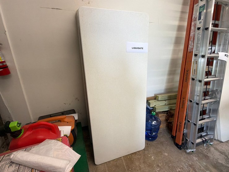 #3536-•-folding-tables-|-located-in-st.-rose,-la-image-2