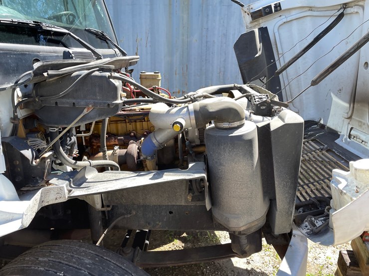 2002-caterpillar-3126-image-34