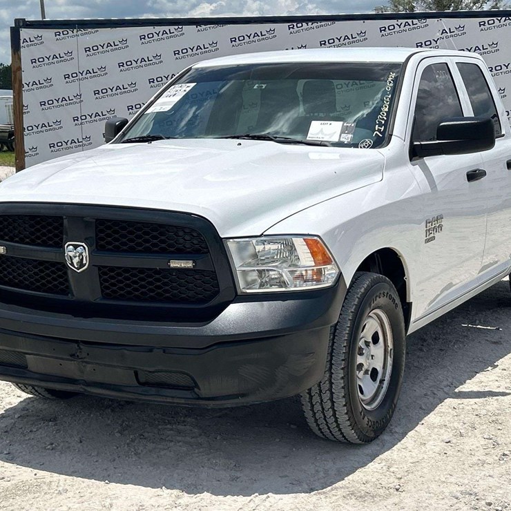2020 RAM 1500 CLASSIC