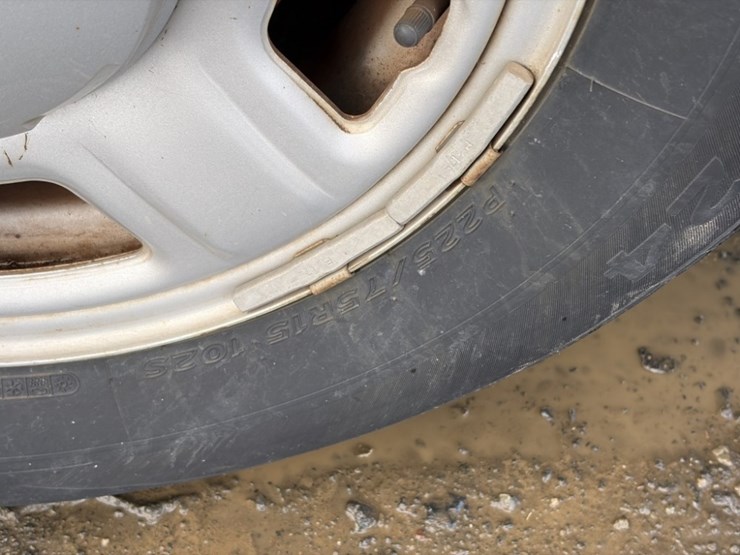 2007-ford-escape-image-16