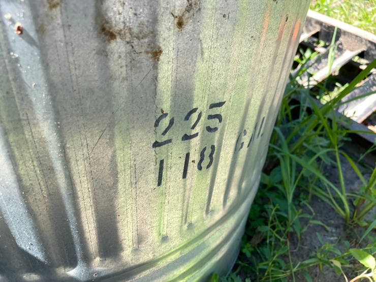 #7132-•-(2)-galvanized-water-tubs-image-12
