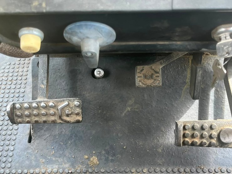 john-deere-4955-image-29
