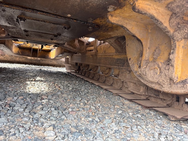 caterpillar-d3c-xl-image-56