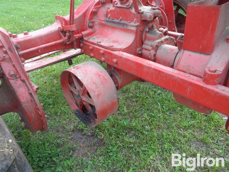 1938-farmall-f-20-2wd-tractor-image-18