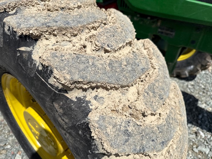 2018-john-deere-5065e-image-66