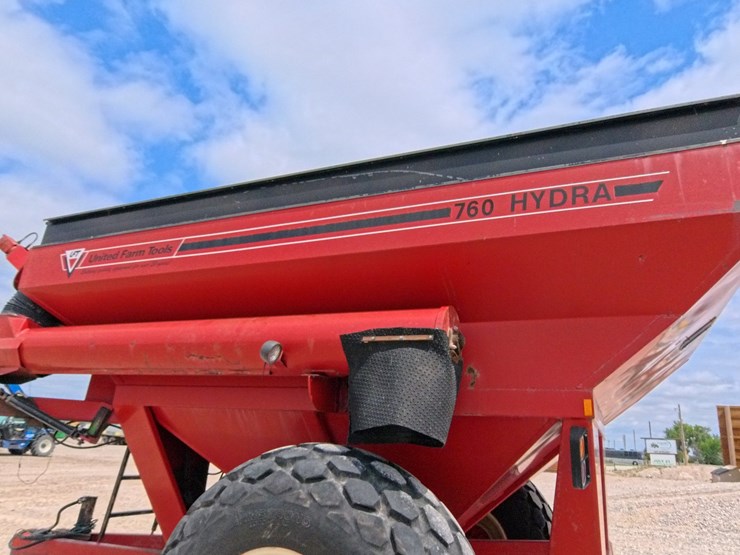 united-farm-tools-760-image-22