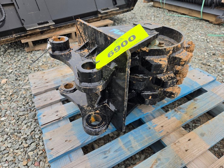 caterpillar-305-image-3
