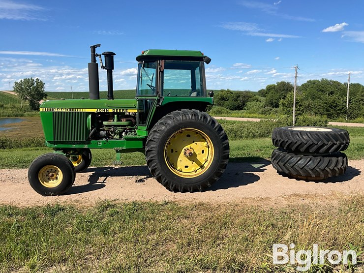 1980-john-deere-4440-image-10