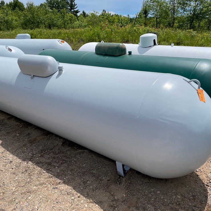#6497 • 1000 Gallon LP Propane Tank