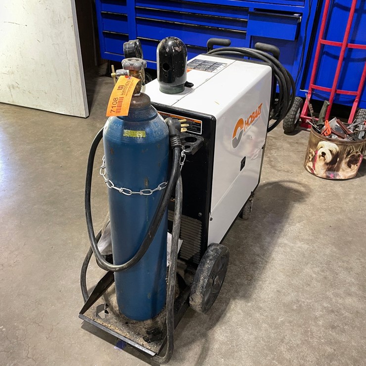 #7108 • Hobart Iron Man 240 Wire Feed Welder