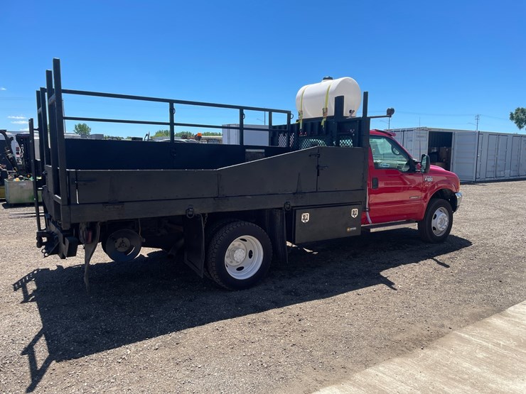 2001-ford-f550-image-7