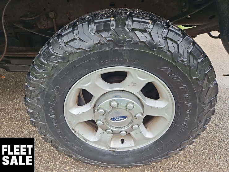 2015-ford-f350-image-11