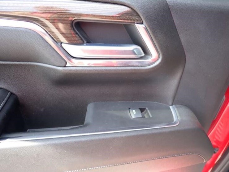 chevrolet-silverado-1500-image-50