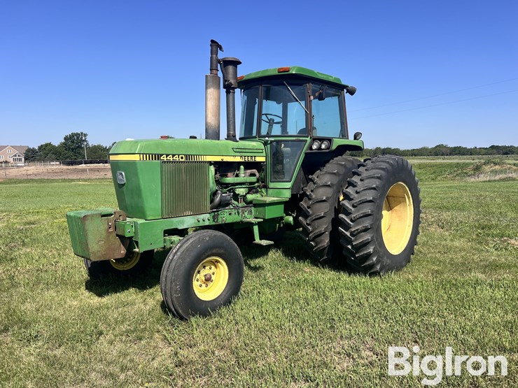 1978-john-deere-4440-image-1
