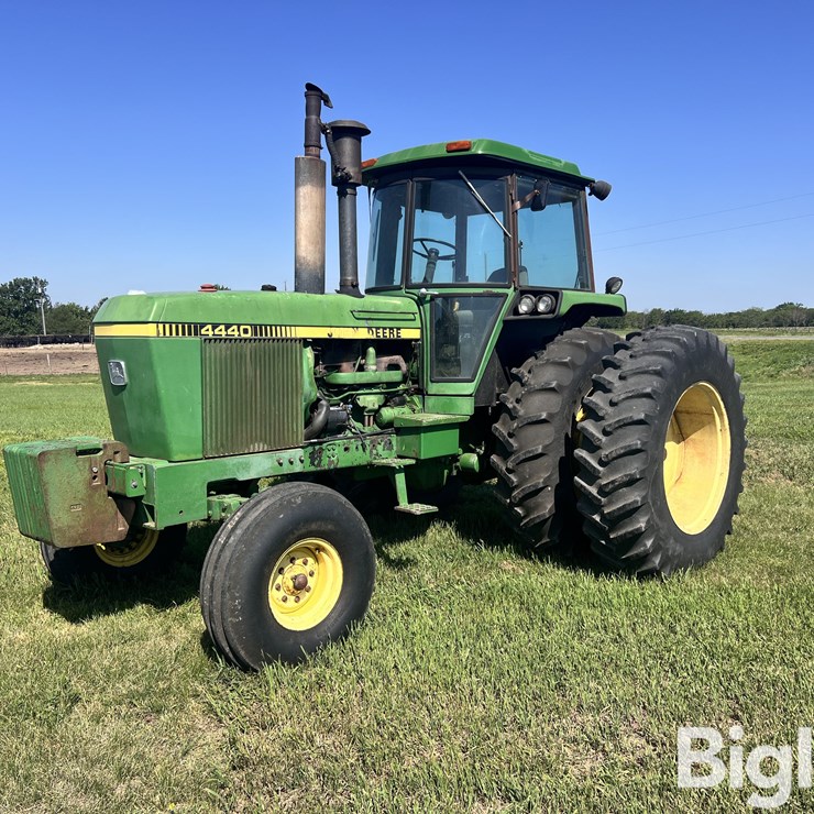 1978 JOHN DEERE 4440