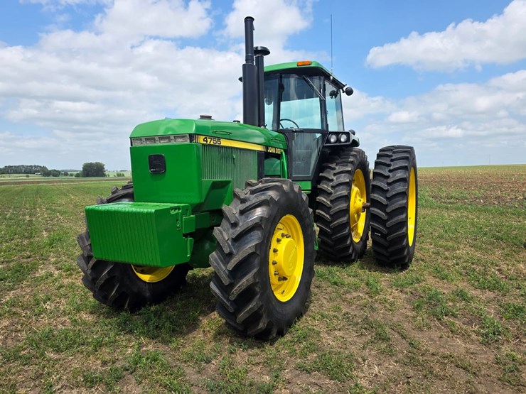 john-deere-4755-image-4