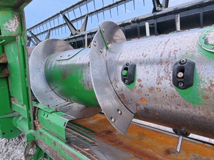 john-deere-635f-image-27